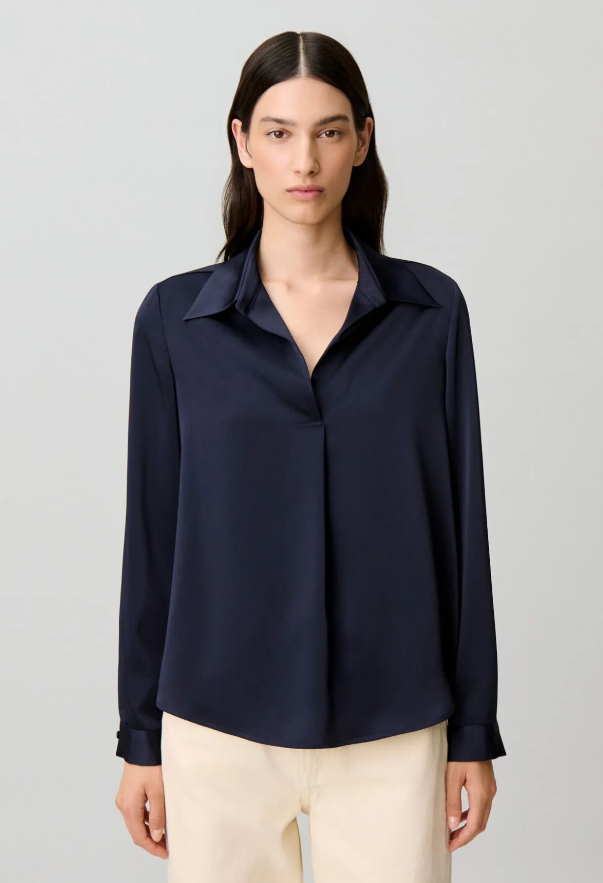 Blouse droite à plis