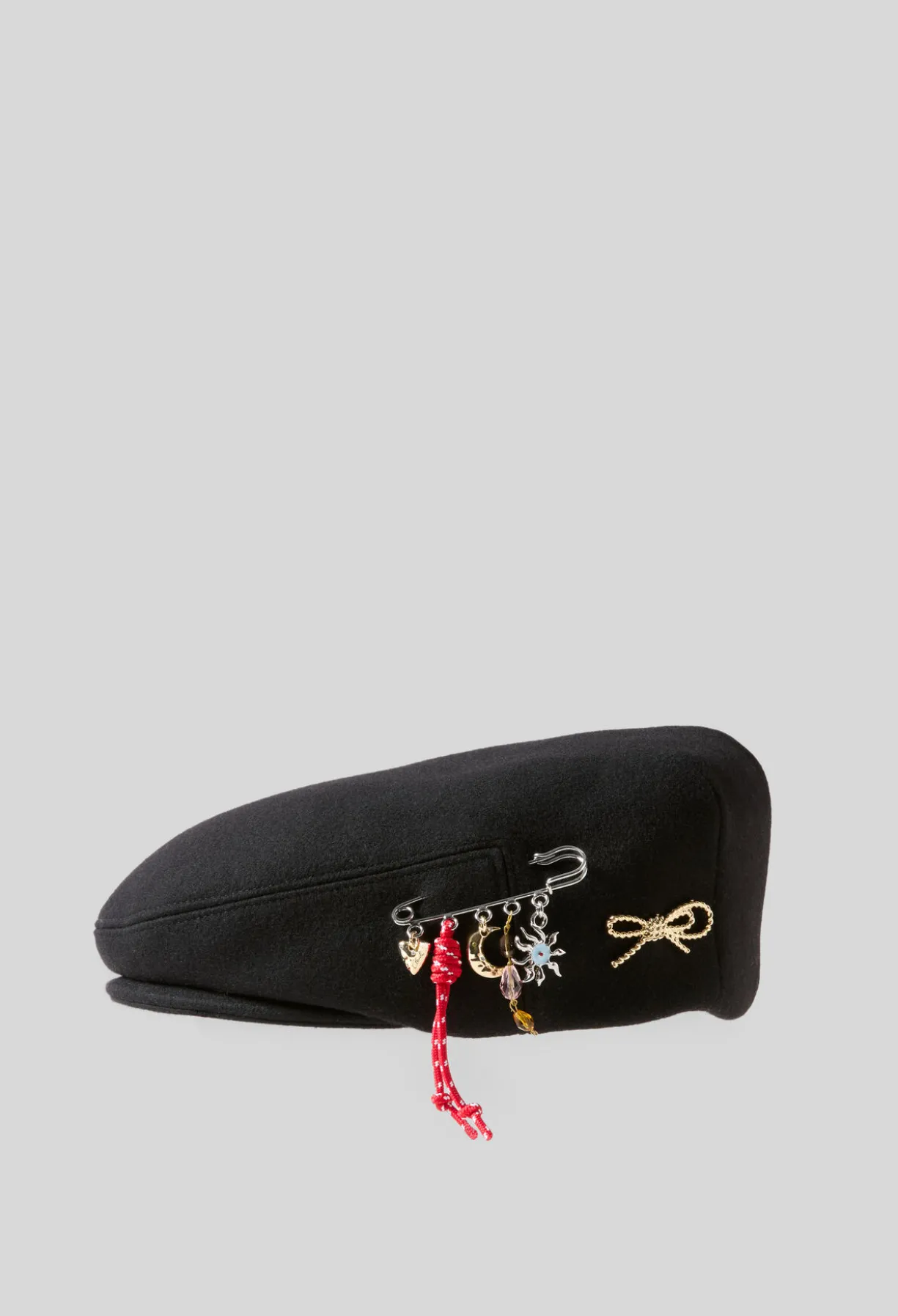 Béret lainage broche métallique