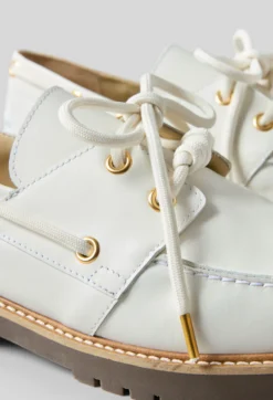 Chaussures bateau cuir