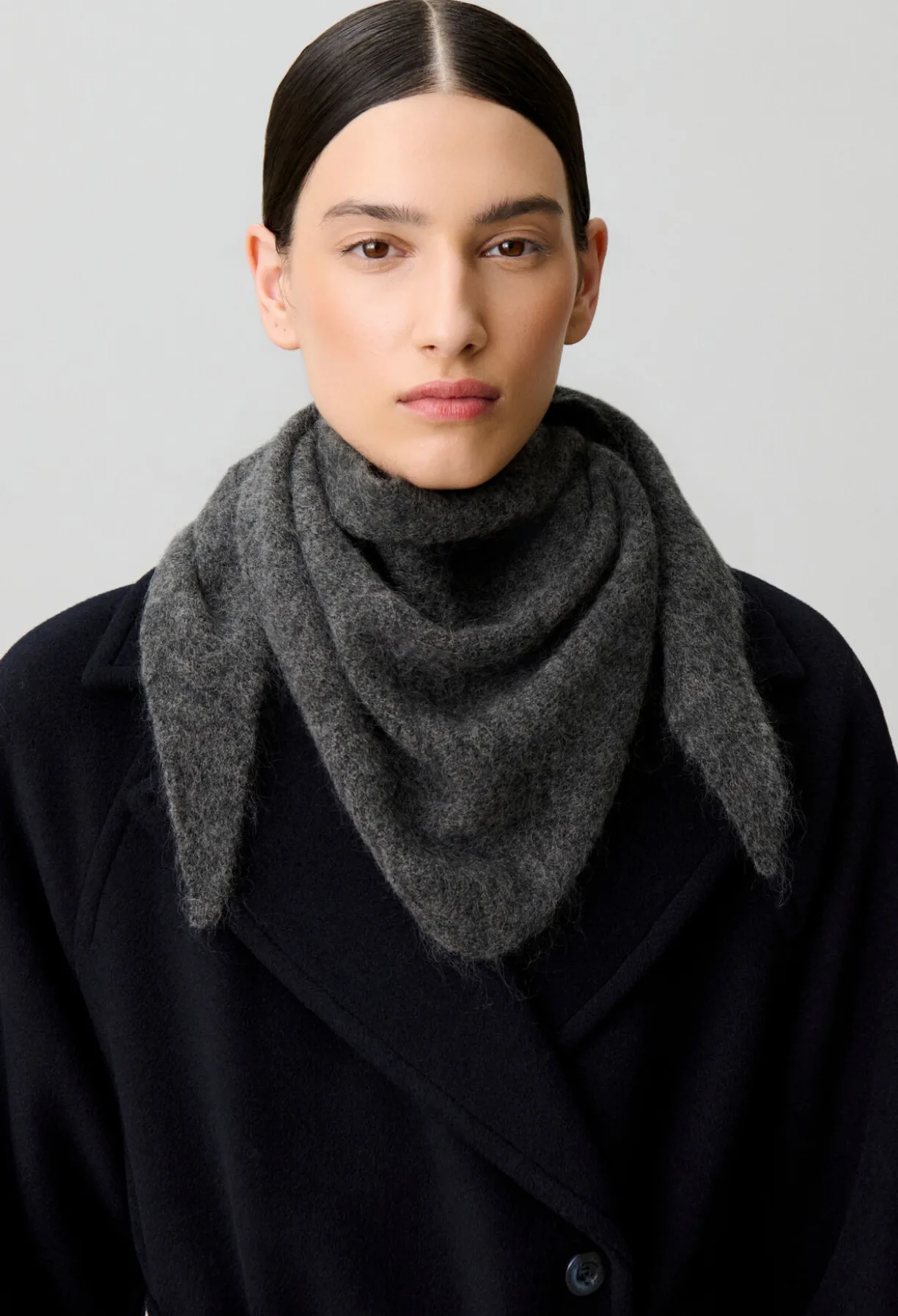 Foulard triangle maille poilue
