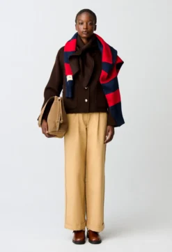 Manteau court laine mélangée