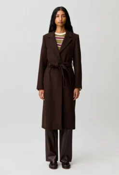 Manteau long laine ceinture