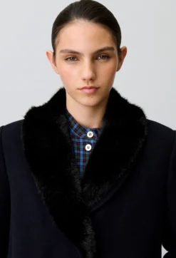 Manteau long laine col fausse fourrure