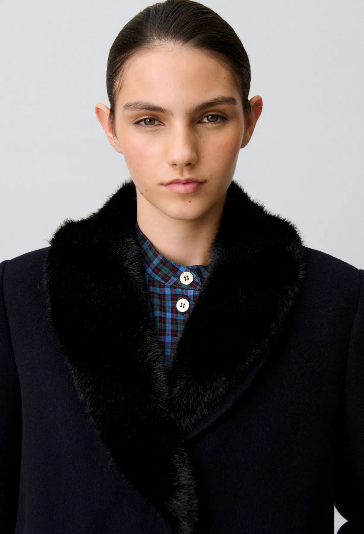 Manteau long laine col fausse fourrure