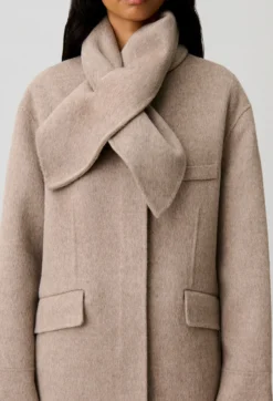 Manteau long laine col foulard