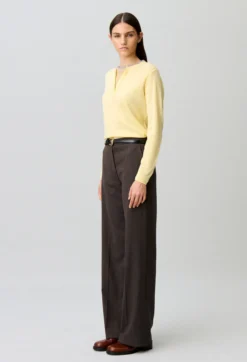 Pantalon droit laine mélangée rayé