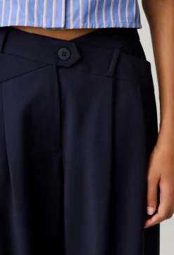 Pantalon tailleur laine mélangée