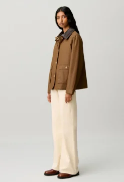 Parka courte cirée