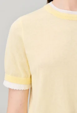 Pull maille contrastante