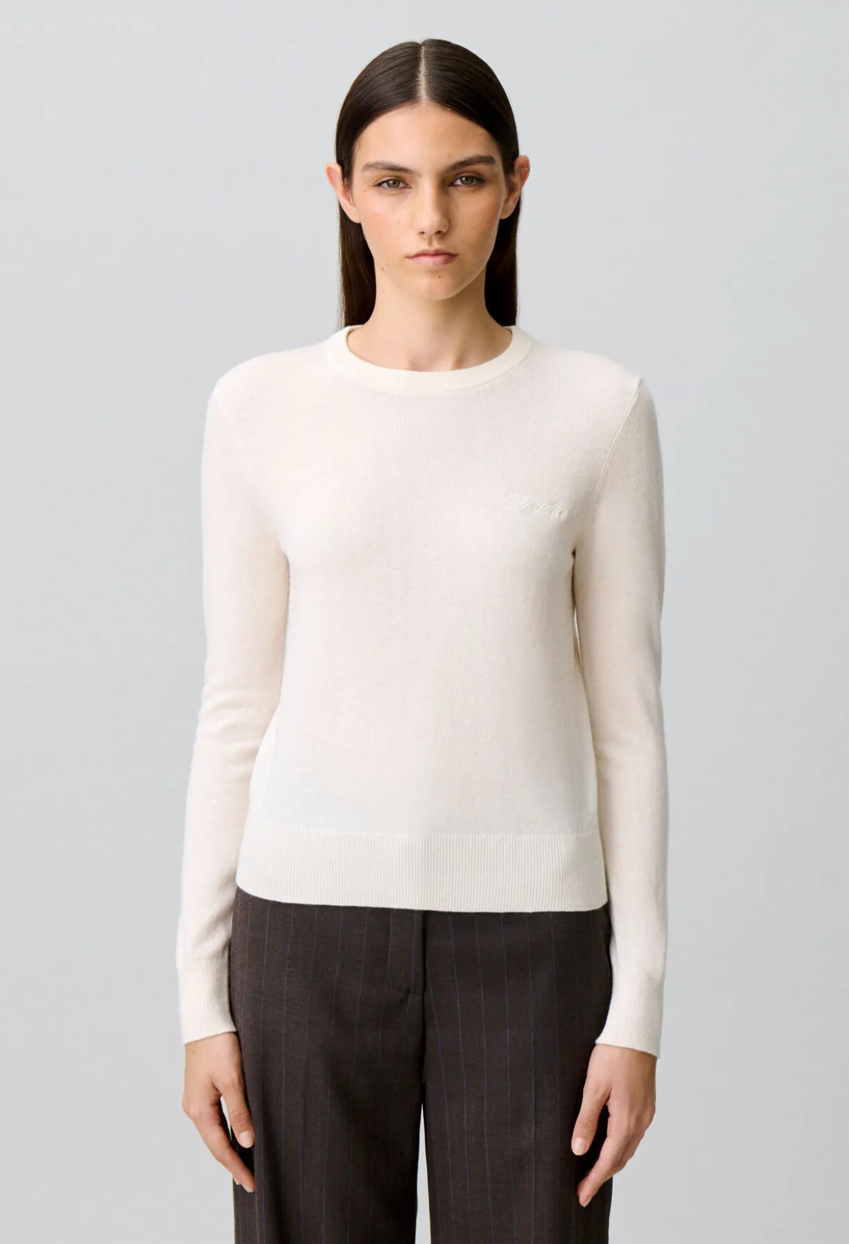 Pull maille foulard amovible