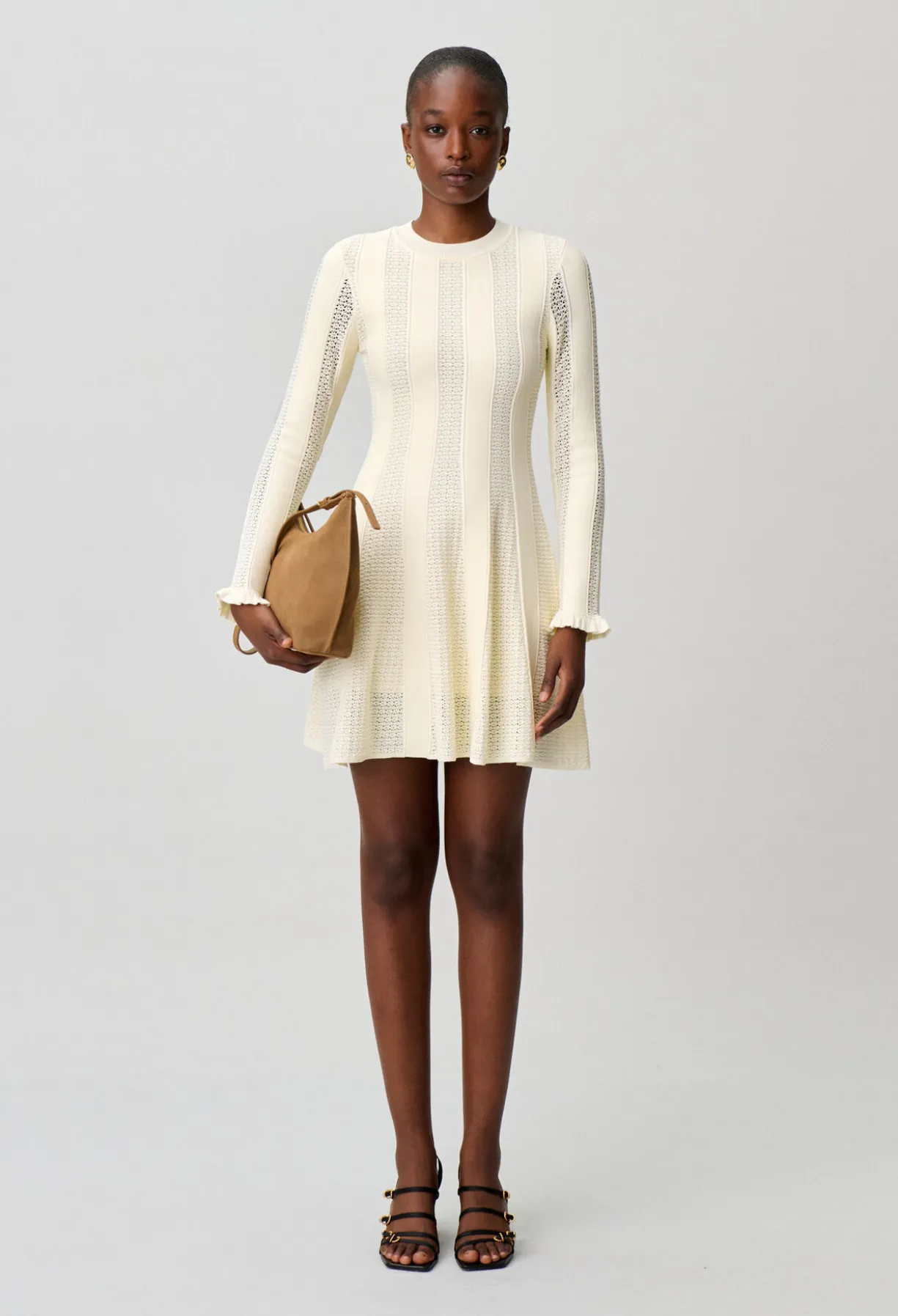 Robe courte maille patineuse