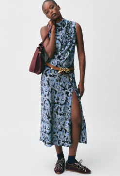 Robe fluide satinée imprimée