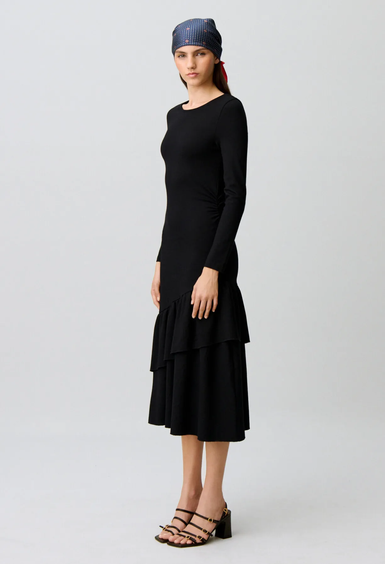 Robe moulante jersey volants