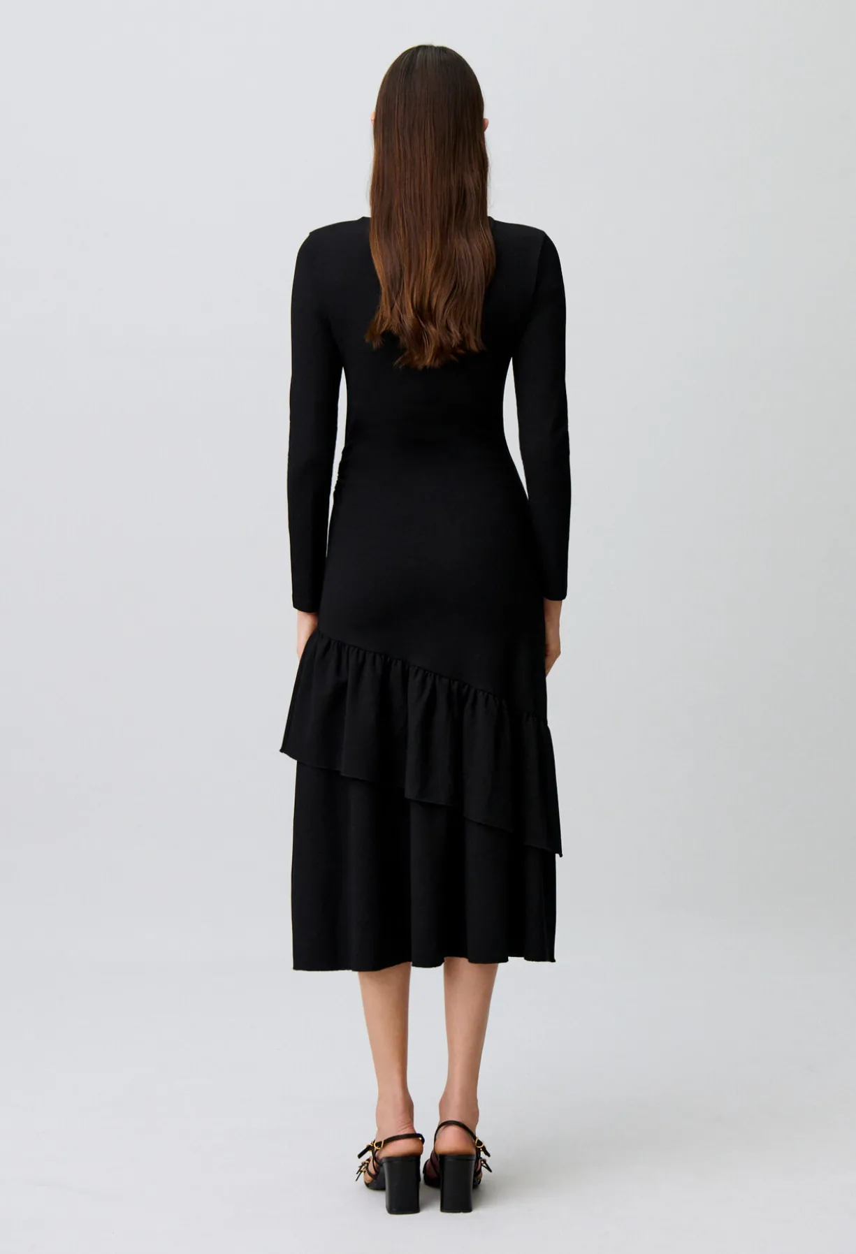 Robe moulante jersey volants
