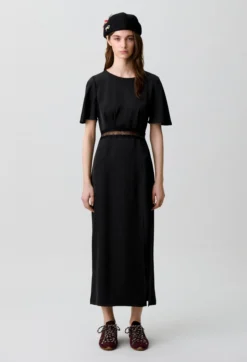 Robe satinée dentelle dos nu
