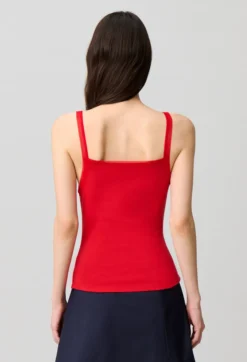 Top rouge en coton à cœur dentelle