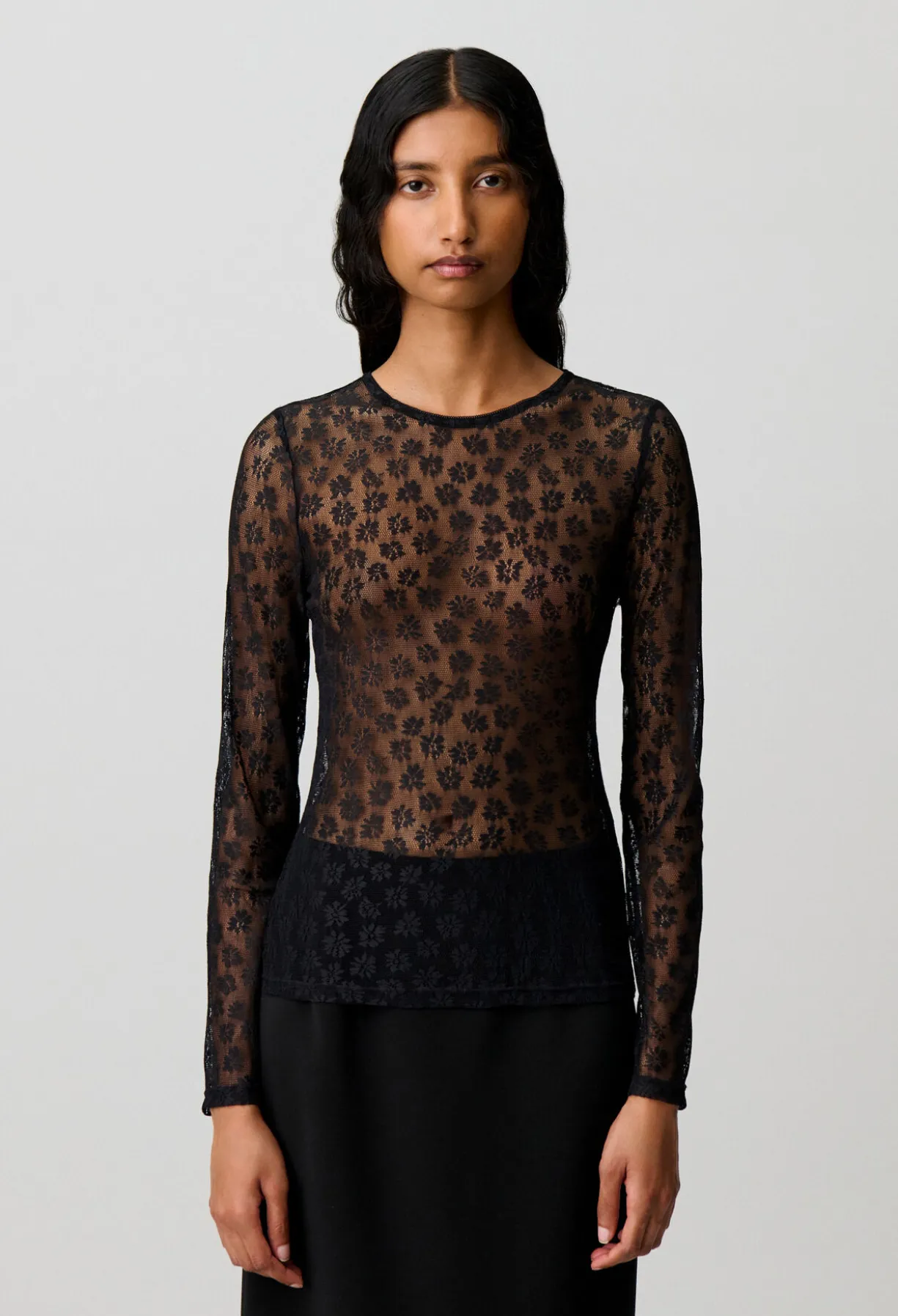 T-shirt manches longues dentelle
