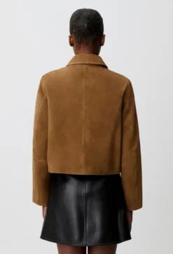 Veste courte cuir suède