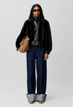 Veste courte fausse fourrure