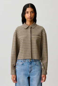Veste courte laine mélangée à carreaux