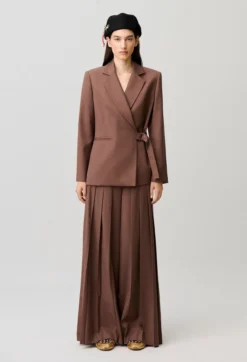 Veste droite double boucle argentée